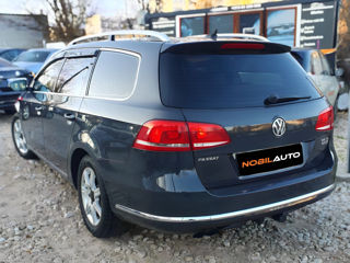 Volkswagen Passat foto 3