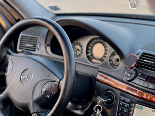 Mercedes E-Class foto 9