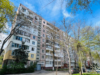 Apartament cu 3 camere, 81 m², Botanica, Chișinău