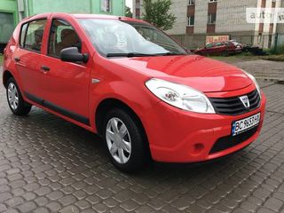 Cumparam Dacia Sandero Logan lodgy doker