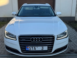 Audi A8 foto 2