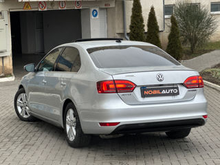 Volkswagen Jetta foto 6