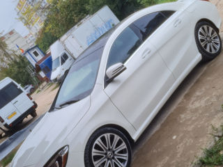 Mercedes CLA foto 8