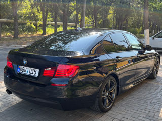 BMW 5 Series foto 8