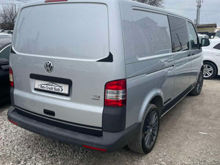 Volkswagen Transporter foto 3