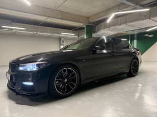 BMW 5 Series foto 4