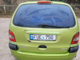 Renault Scenic foto 5