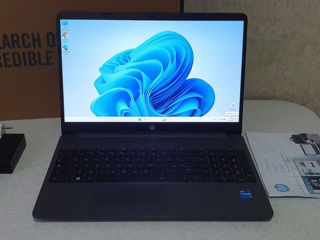 Срочно!!! Новый Мощный Самый уникальный ноутбук, красивый, Эксклюзив HP 250 G8