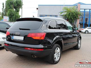 Audi Q7 foto 4