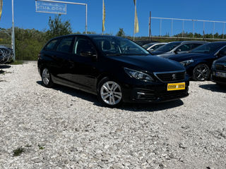 Peugeot 308 foto 1