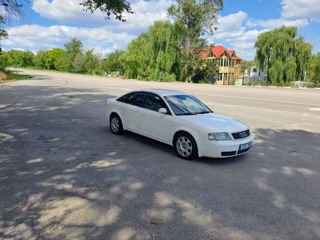 Toyota Avensis Verso foto 8