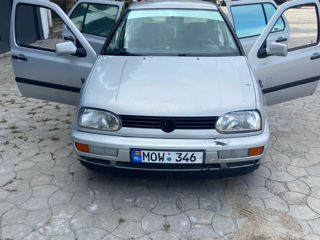 Volkswagen Golf foto 1