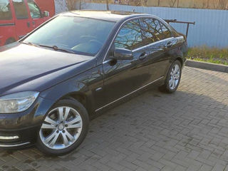 Mercedes E-Class foto 3