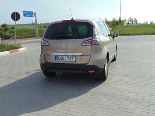 Renault Scenic foto 9