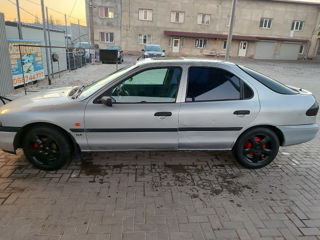 Ford Mondeo foto 3