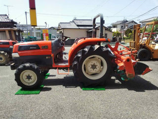 Kubota KL33 foto 5