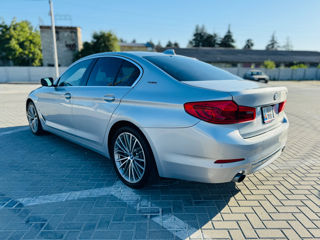 BMW 5 Series foto 3