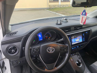 Toyota Auris foto 5