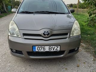 Toyota Corolla Verso foto 4