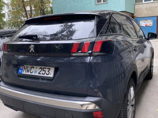 Peugeot 3008 foto 1