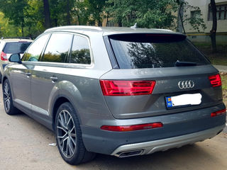 Audi Q7 foto 4