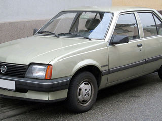 Opel Ascona foto 1