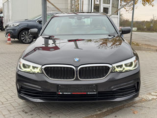 BMW 5 Series foto 3