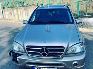 Mercedes M-Class