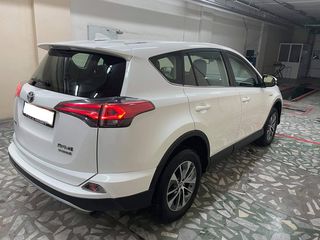 Toyota Rav 4 foto 5