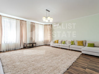 Apartament cu 3 camere, 140 m², Râșcani, Chișinău foto 3