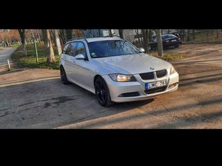 BMW 3 Series foto 1