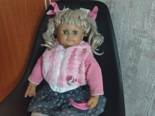 Продам куклы (фарфоровые, коллекционные)