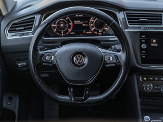 Volkswagen Tiguan foto 8