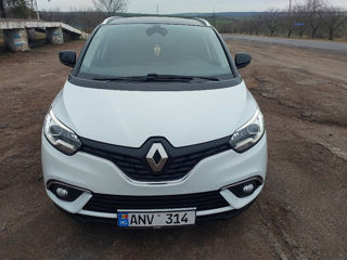 Renault Grand Scenic foto 6