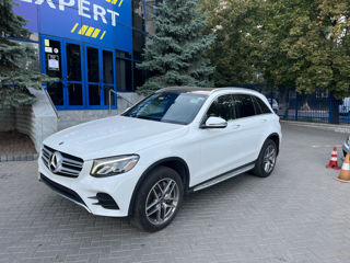 Mercedes GLC foto 2