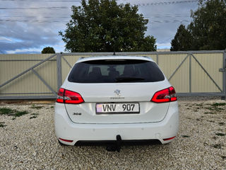 Peugeot 308 foto 4