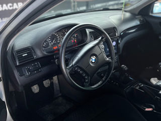 BMW 3 Series foto 7