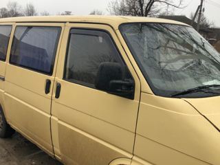 Volkswagen T4 foto 2