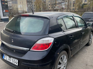 Opel Astra foto 4