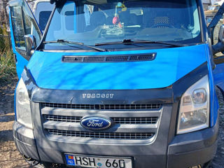 Ford Tranzit foto 1