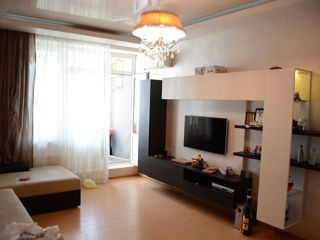 Apartament cu 2 camere, 120 m², Botanica, Chișinău foto 1