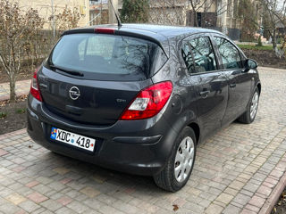 Opel Corsa foto 4