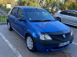 Dacia Logan foto 2