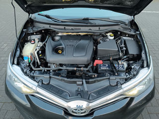 Toyota Auris foto 8