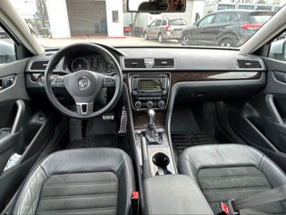 Volkswagen Passat foto 4