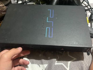 Vând PlayStation 2 foto 3