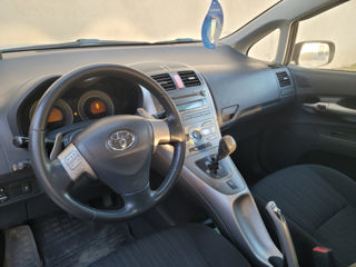 Toyota Auris foto 5