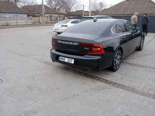 Volvo S90 foto 4