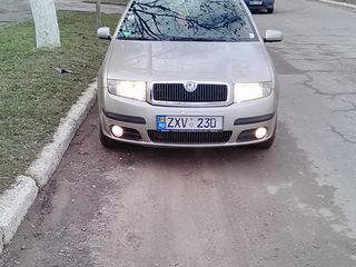 Skoda Fabia foto 4