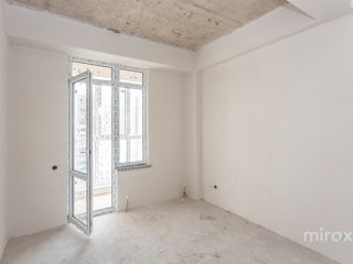 Apartament cu 2 camere, 115 m², Buiucani, Chișinău foto 8